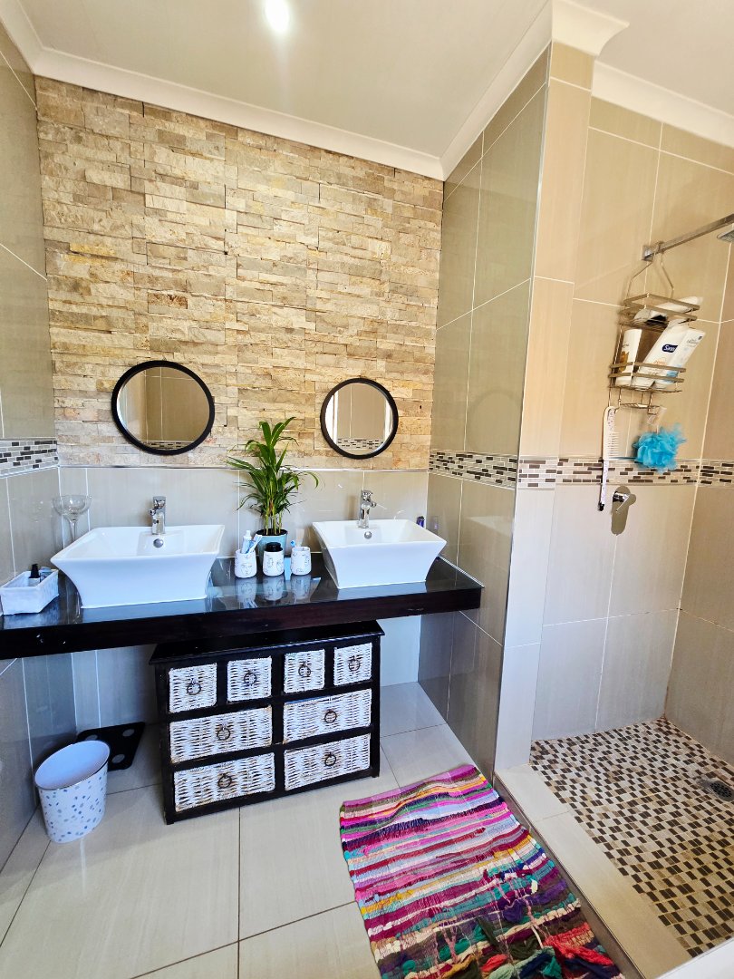 2 Bedroom Property for Sale in Adamayview North West